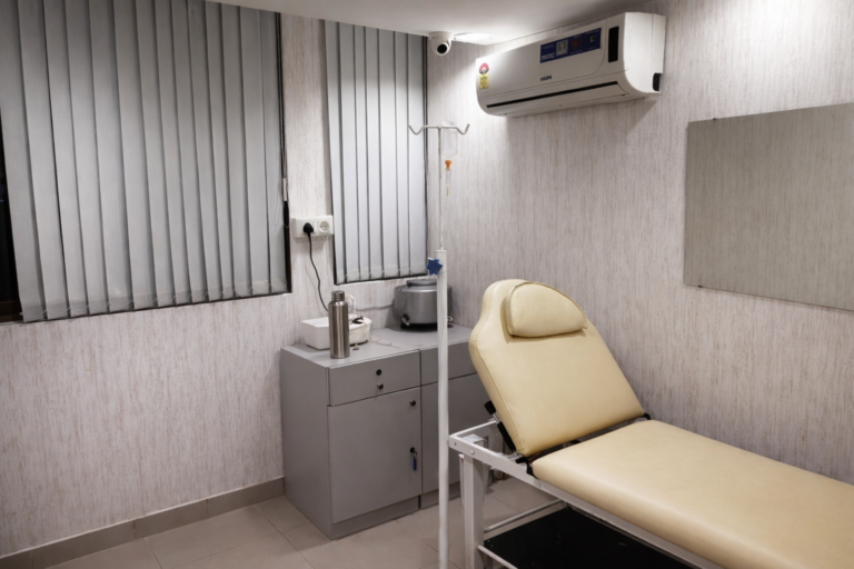 Brilliance Cosmocare in Mumbai, India: Procedure Room 3