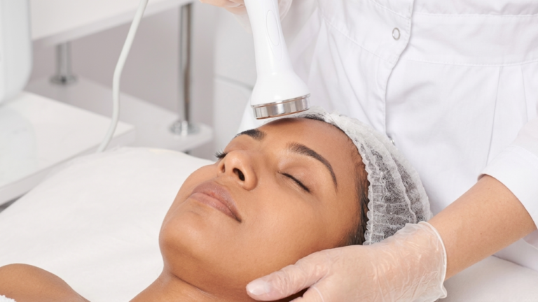 Gemini_Generated_Image_3br3fe3br3fe3br3-Photoroom